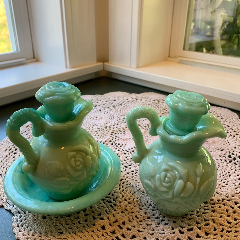 Vintage Green Glass Rose Pitcher Set